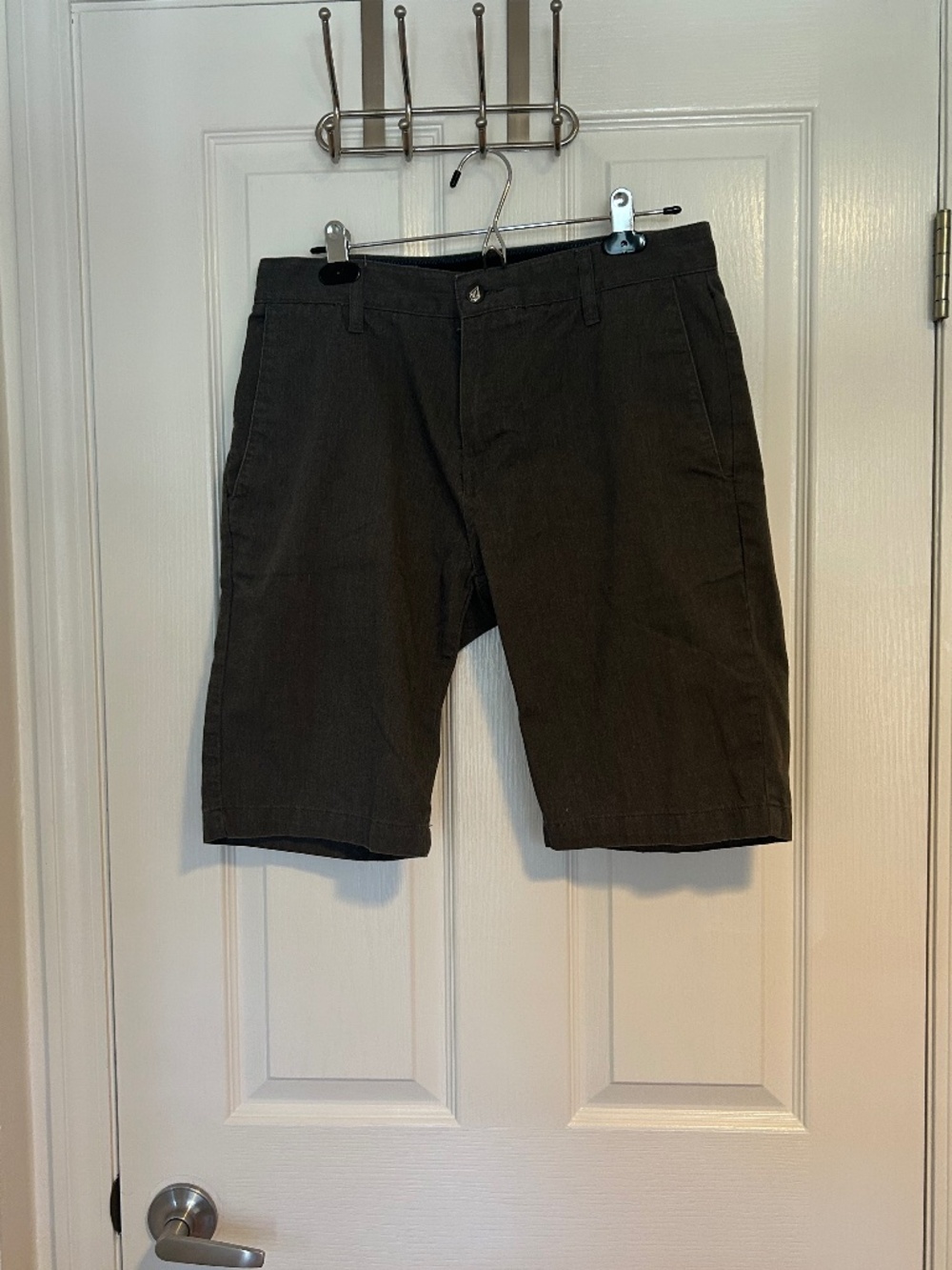 Volcom Shorts, charcoal gray Sz 30